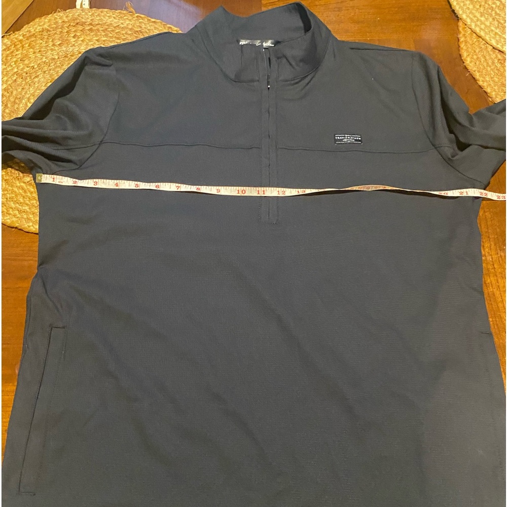 Travis Mathew pullover